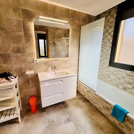 Moderne Medes Mar Mit Privatpool Ferienhaus